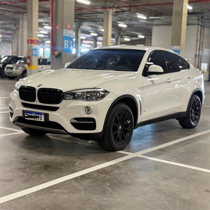 BMW X6 4.4 50I 4X4 COUPÉ 8 CILINDROS 32V BI-TURBO GASOLINA 4P AUTOMÁTICO BMW X6 4.4 50I 4X4 COUPÉ 8 CILINDROS 32V BI-TURBO GASOLINA 4P AUTOMÁTICO